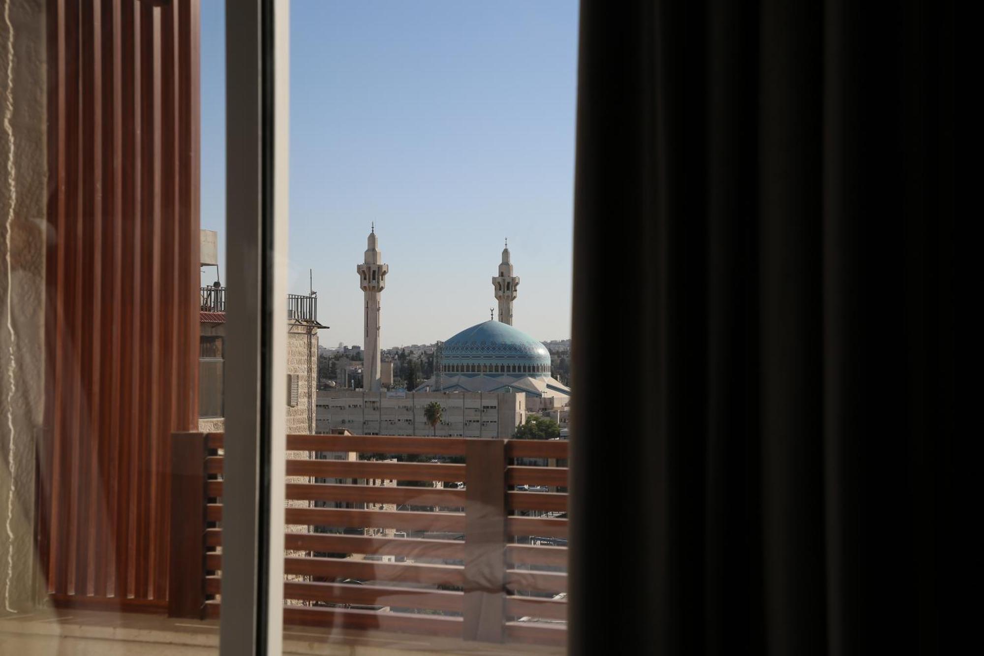 Kaya Hotel Amman Exterior photo